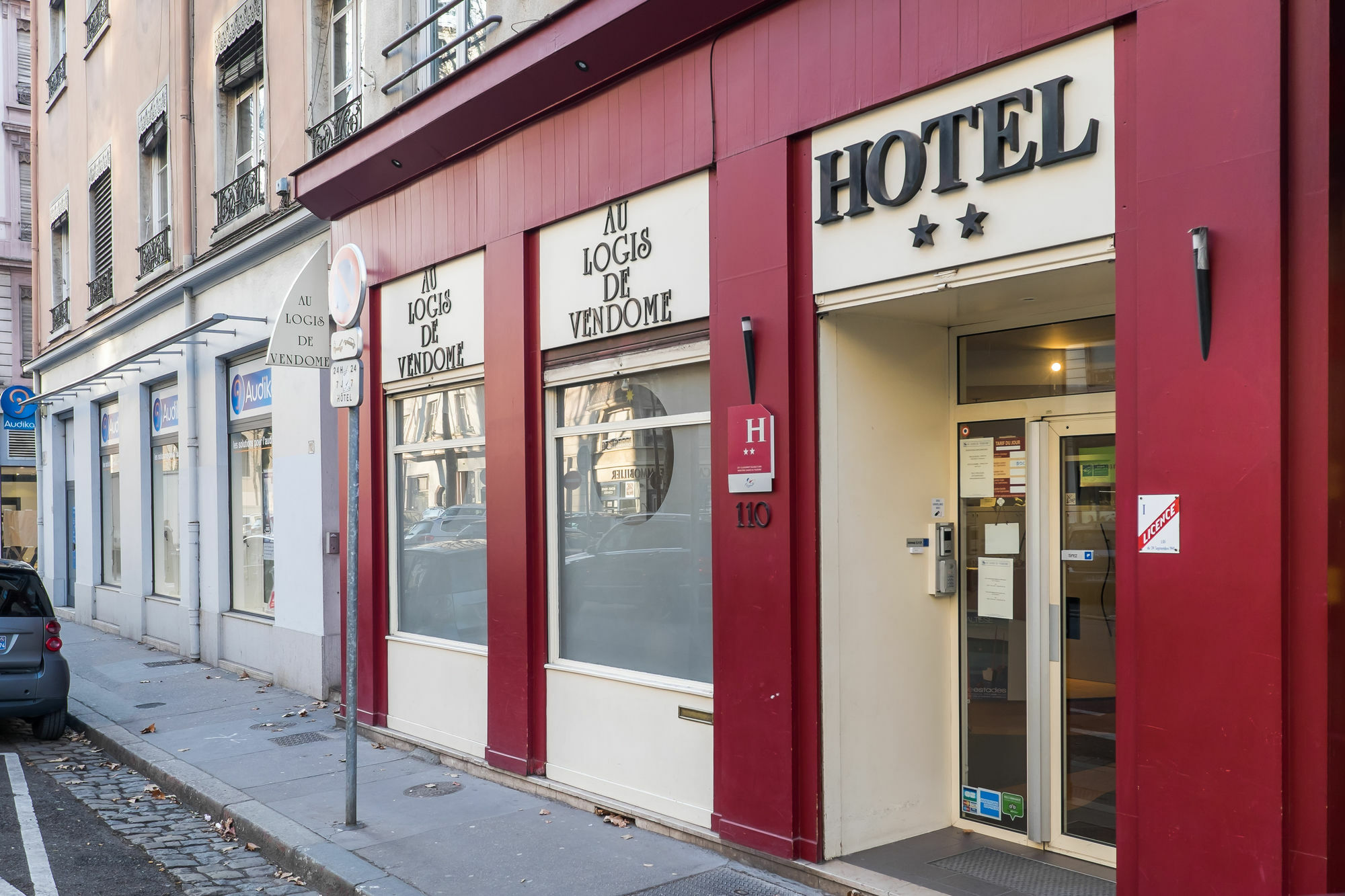 Hotel Taggat Lyon Exterior photo